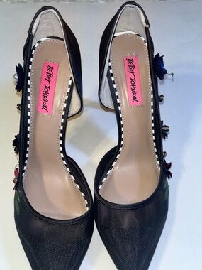 Betsey Johnson Black Pointed-Toe Heels with Floral Side Embellishments